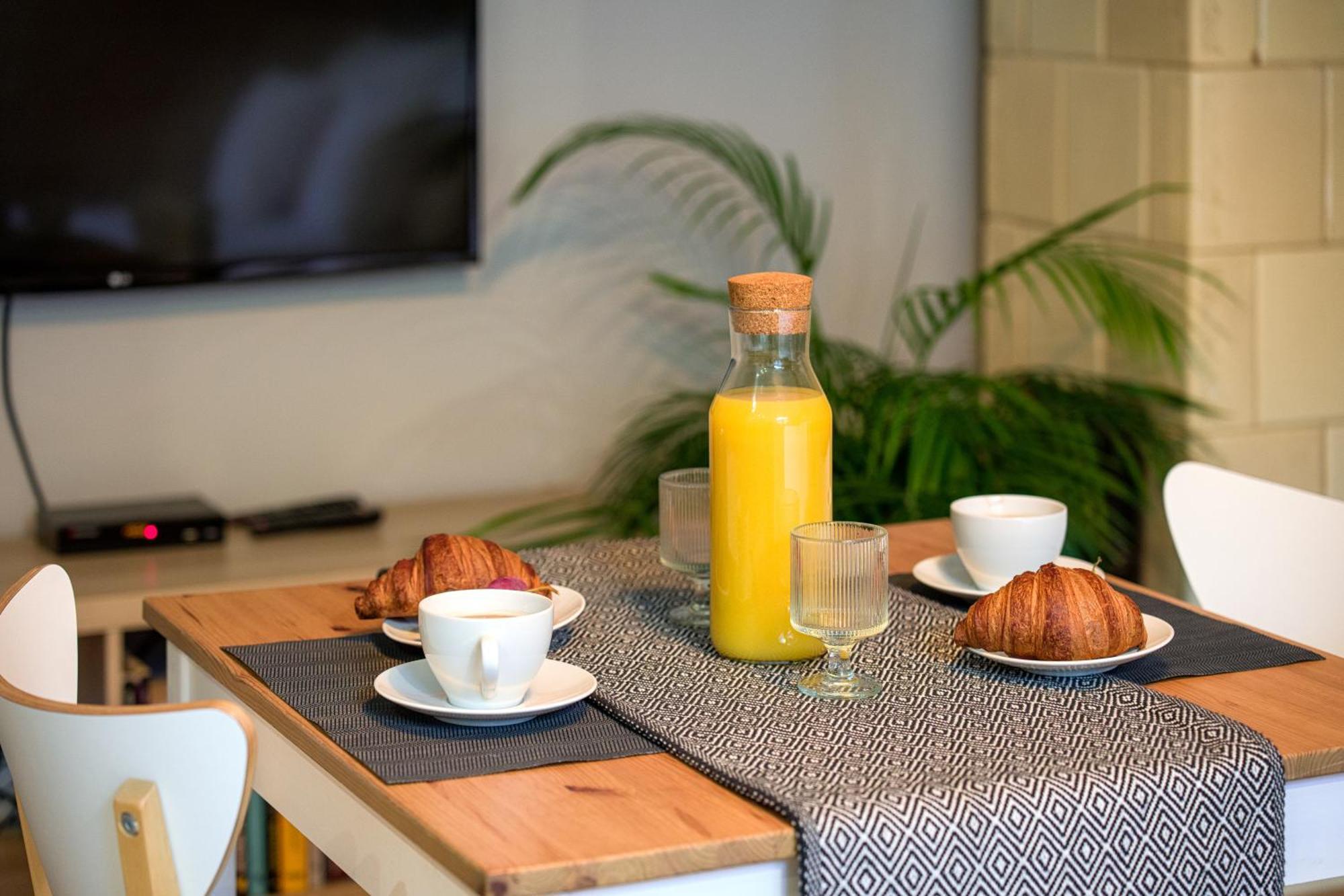 Discover Krakow Apartments - Lubicz St - Loft - Next To Main Station, Ac Экстерьер фото