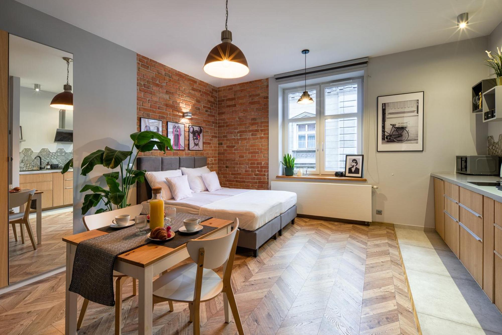 Discover Krakow Apartments - Lubicz St - Loft - Next To Main Station, Ac Экстерьер фото